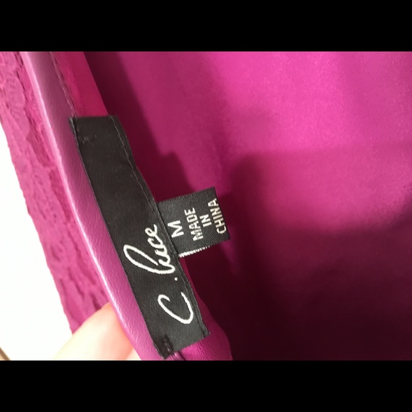 Lace purple dress - Picture 4 of 4